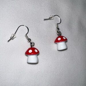 mushroom earrings🍄🫧🛸✨
